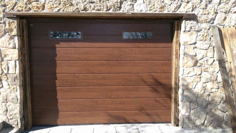 Complutumdoor puerta de madera